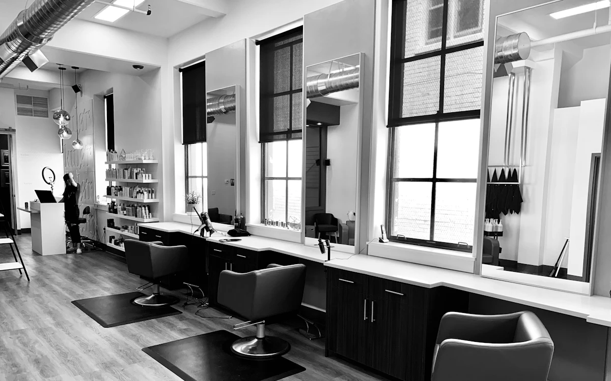 Online Booking for Your Salon: An End to the Phone Stress